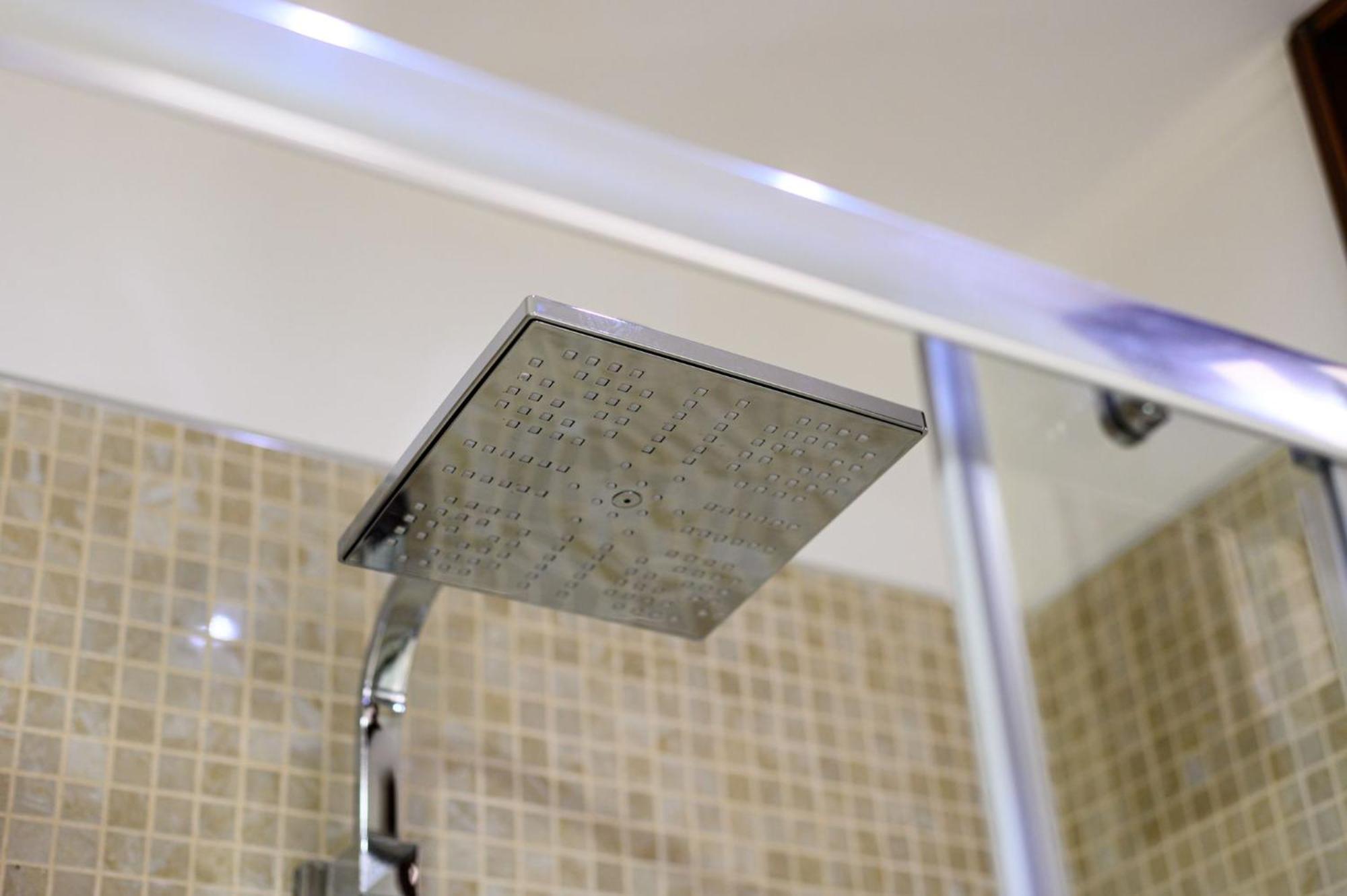 נאפולי Giordano Suite Center מראה חיצוני תמונה