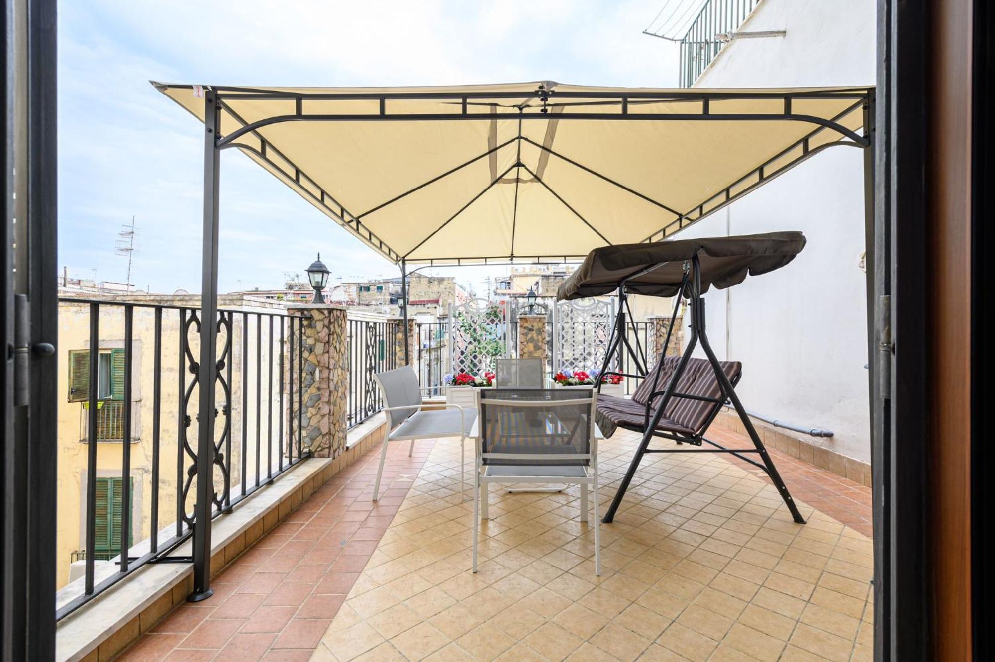 נאפולי Giordano Suite Center מראה חיצוני תמונה