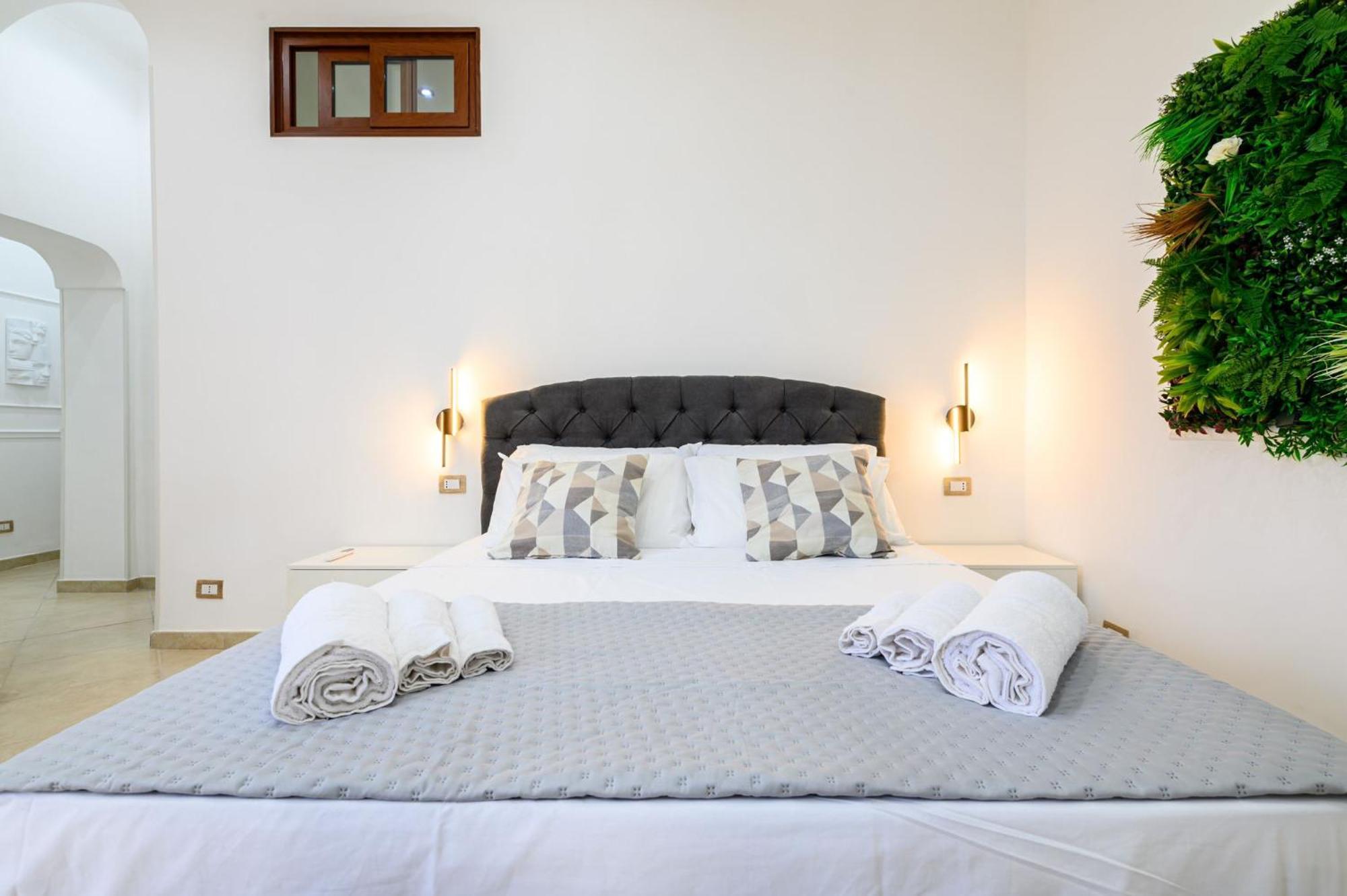 נאפולי Giordano Suite Center מראה חיצוני תמונה