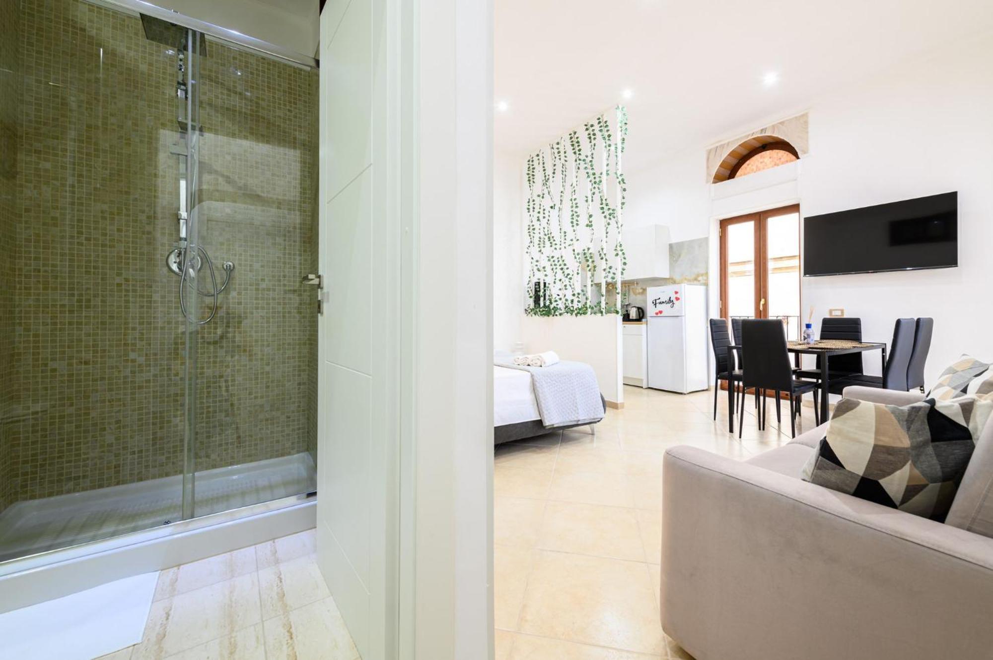 נאפולי Giordano Suite Center מראה חיצוני תמונה