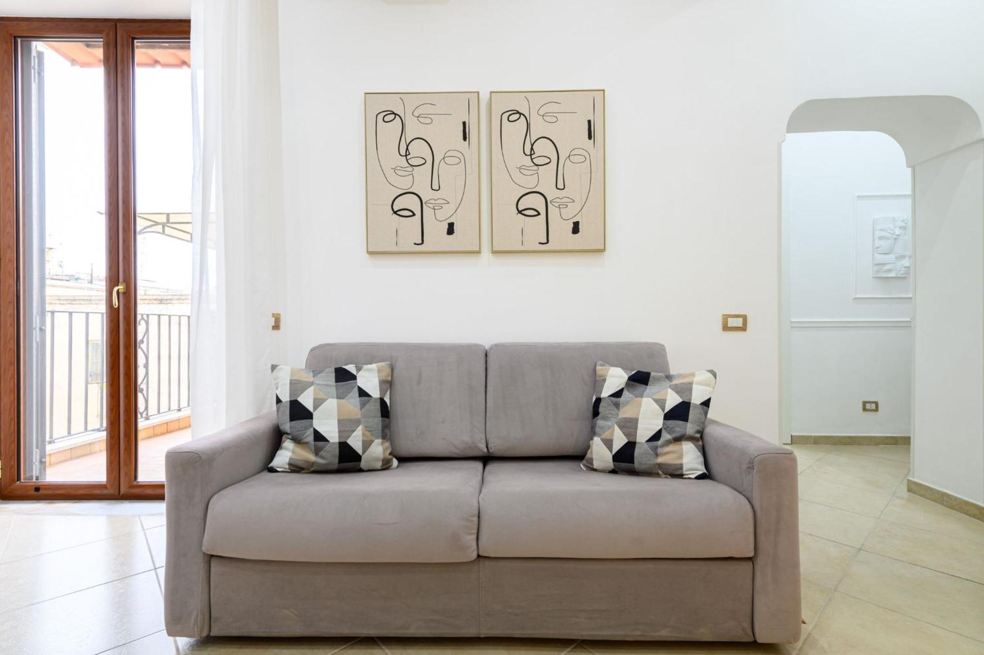 נאפולי Giordano Suite Center מראה חיצוני תמונה
