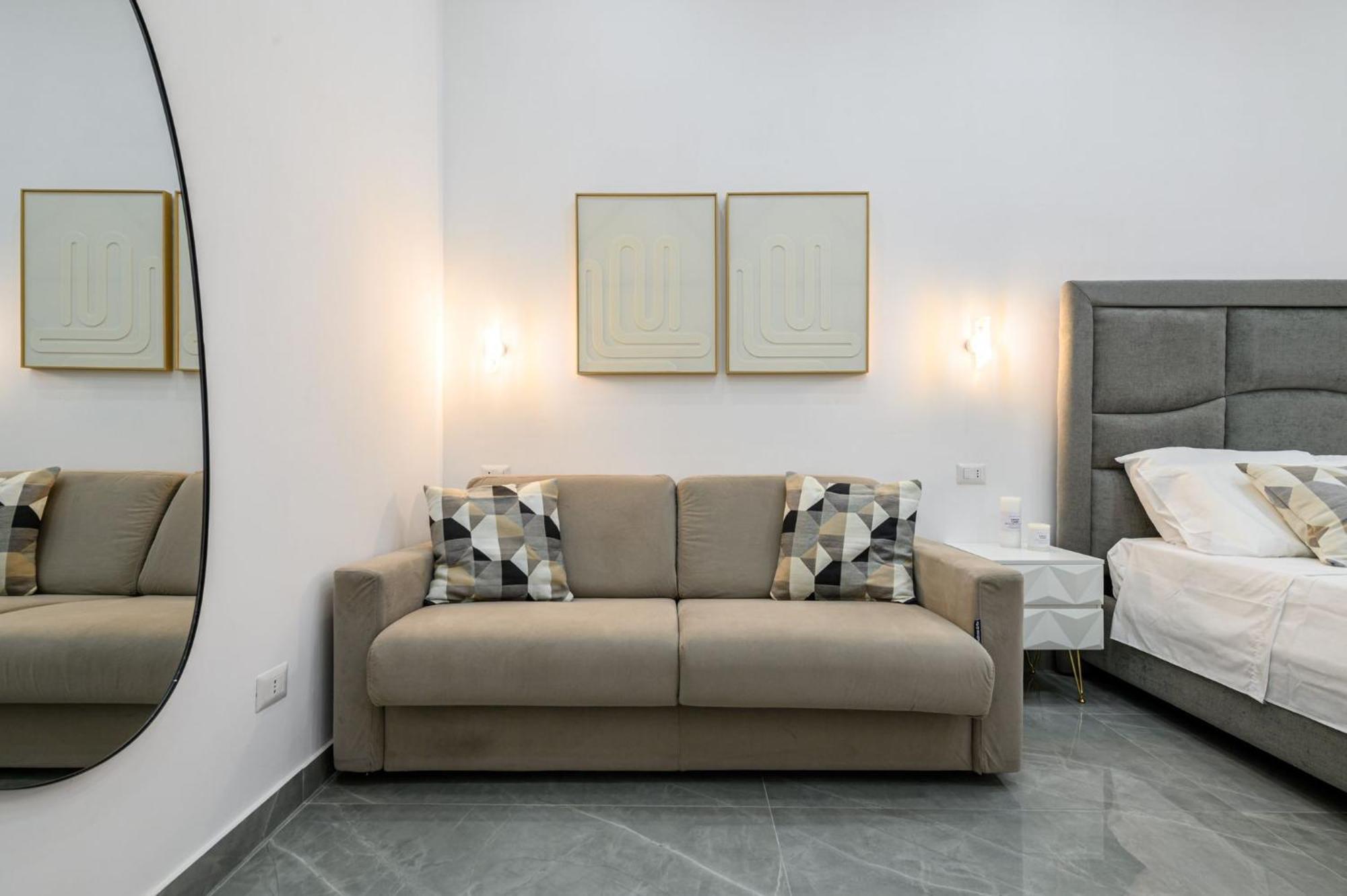נאפולי Giordano Suite Center מראה חיצוני תמונה