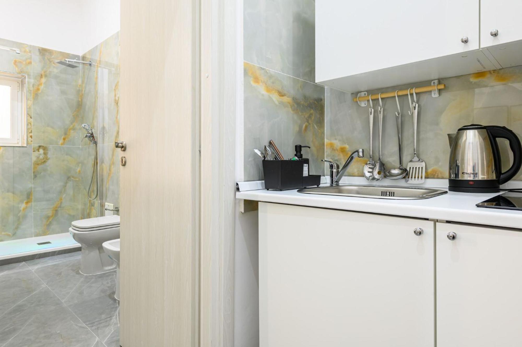 נאפולי Giordano Suite Center מראה חיצוני תמונה