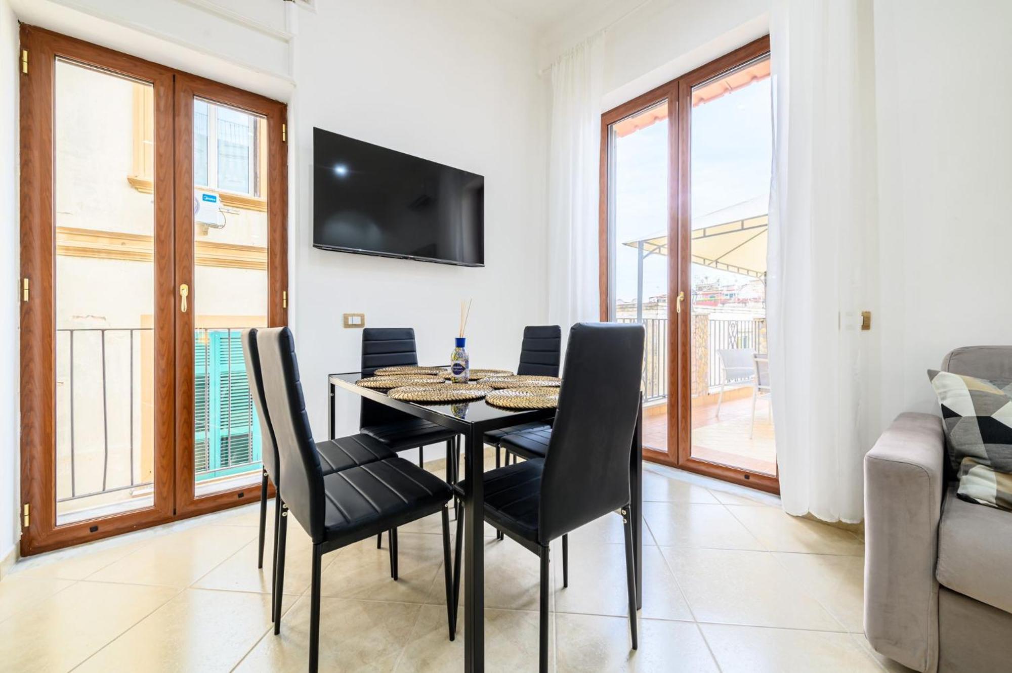 נאפולי Giordano Suite Center מראה חיצוני תמונה