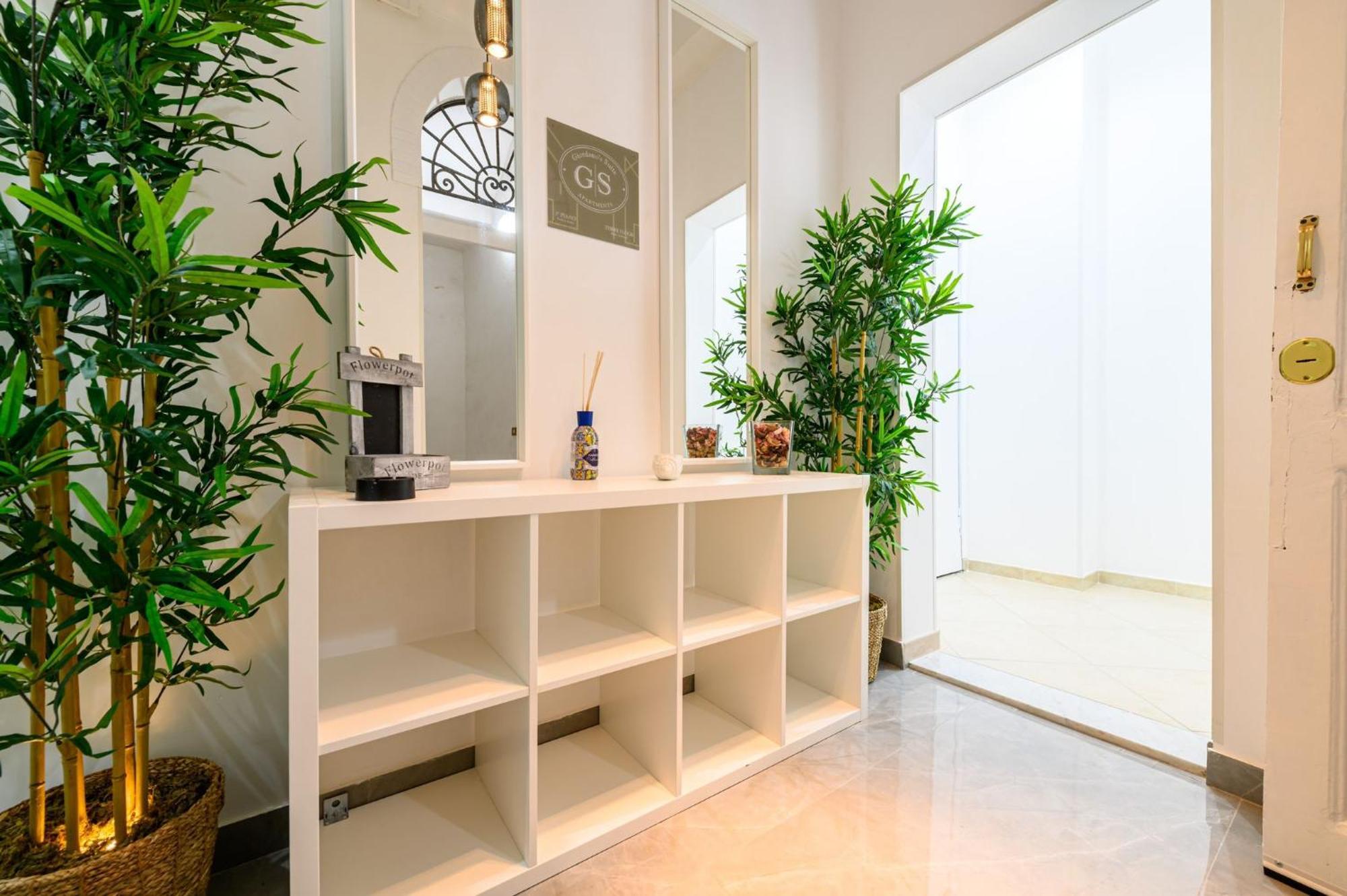 נאפולי Giordano Suite Center מראה חיצוני תמונה